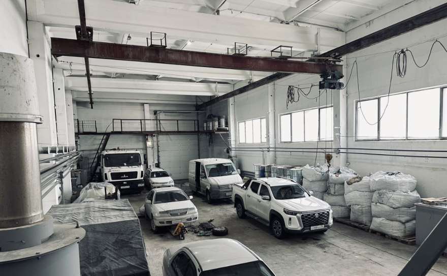 коммерческая, 1058 м², ул.Плотинная коммерческая, 1058 м², ул.Плотинная 22551500.jpeg