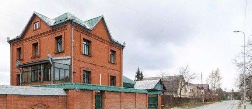 дом, 226 м², ул.Ереванская дом, 226 м², ул.Ереванская 22552199.jpeg